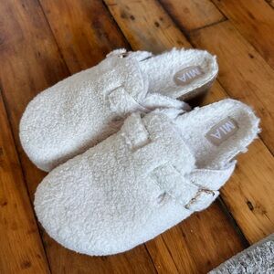 MIA Women’s Qwest Clog Sherpa